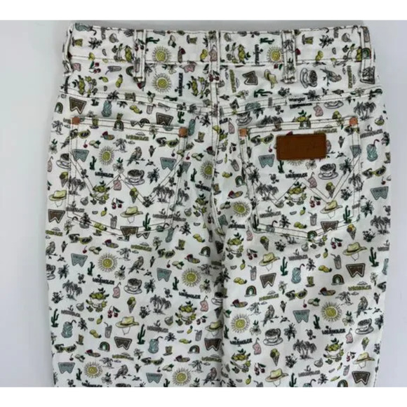 WRANGLER LIFE'S LEMONS HI RISE KICK FLARE WHITE DENIM JEANS - Picture 7 of 11